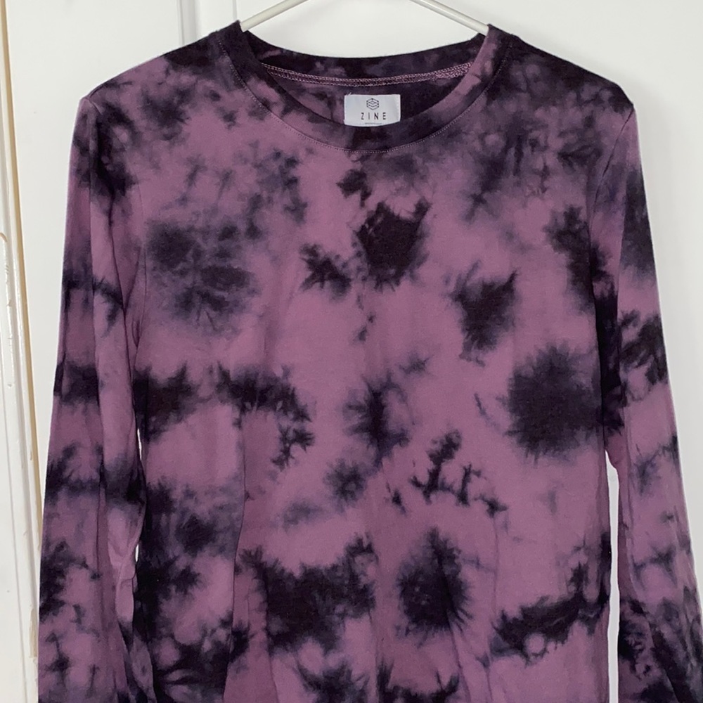Zine purple and black tie dye long sleeve
